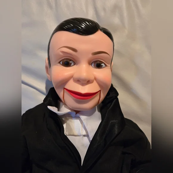 Goldberger Charlie McCarthy Celebrity Ventriloquist Doll - Picture 2 of 8